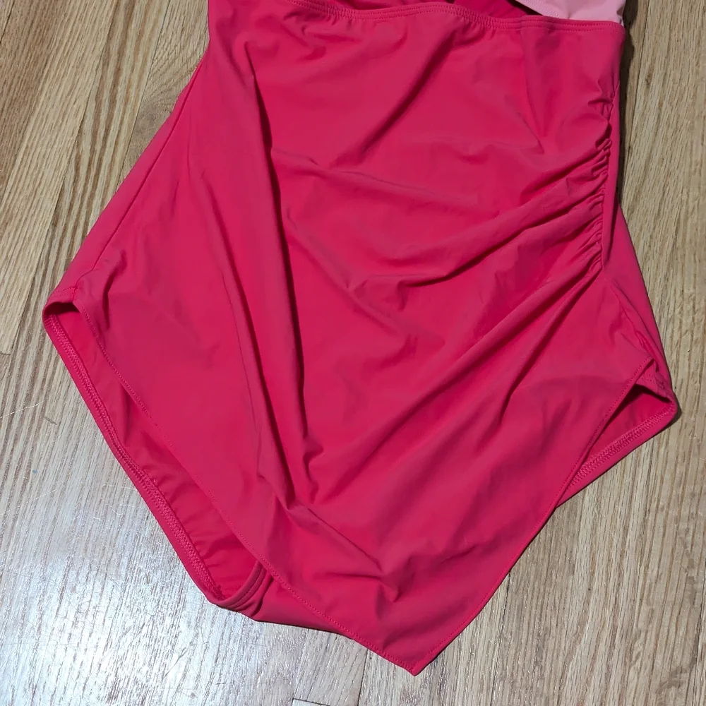 Contours Coco Reef Pink One Piece Peek a boo Skirted One Piece Swimsuit 10 34C - Picture 6 of 11
